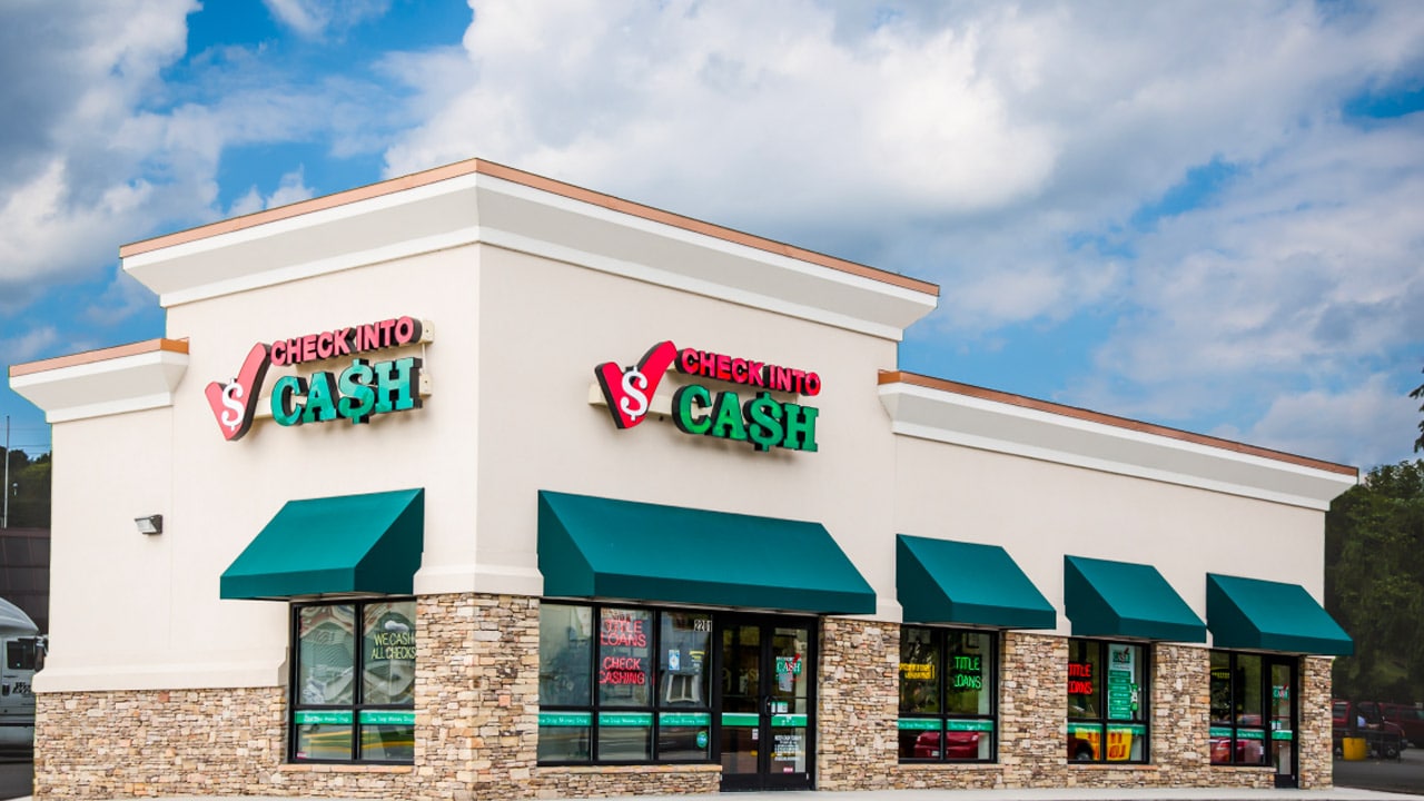 Check Into Cash logo