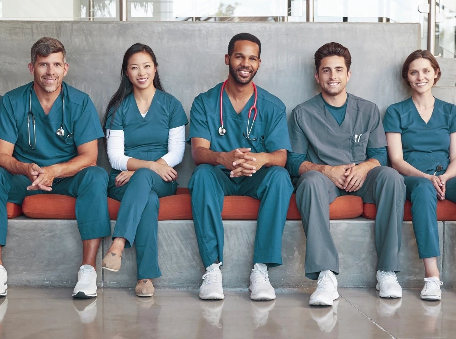 Elite Medical Staffing logo