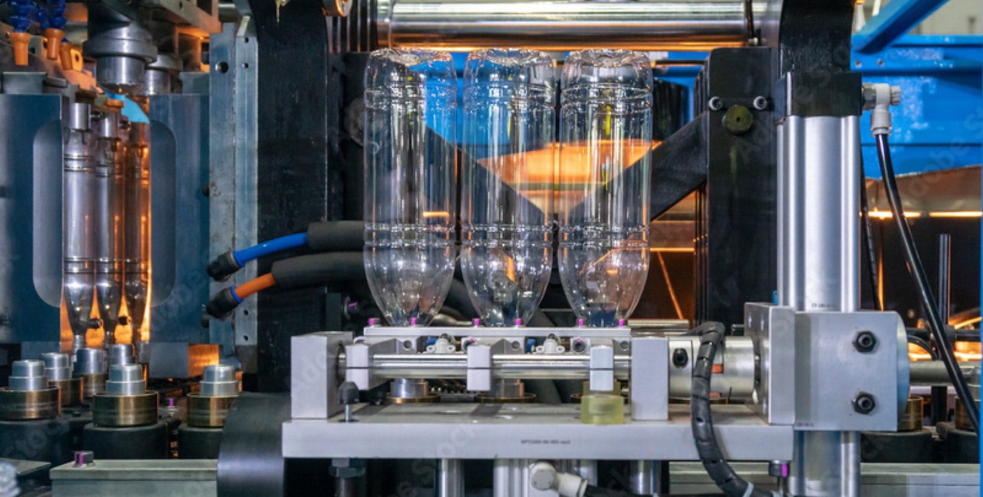 MRT Management Recruiters of Tallahassee logo