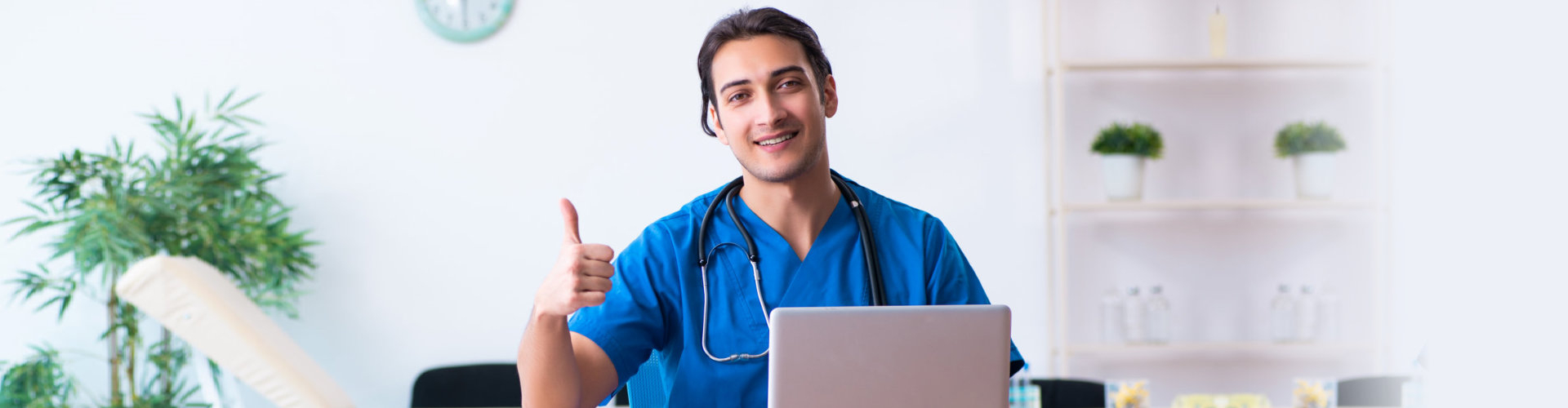 Star-Medics-Group Medical Staffing Agency logo