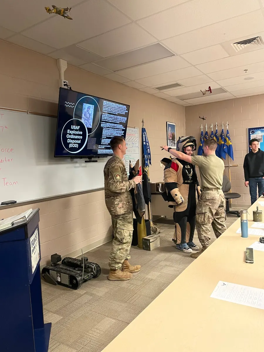 Air Force Recruiting Station – photo 2