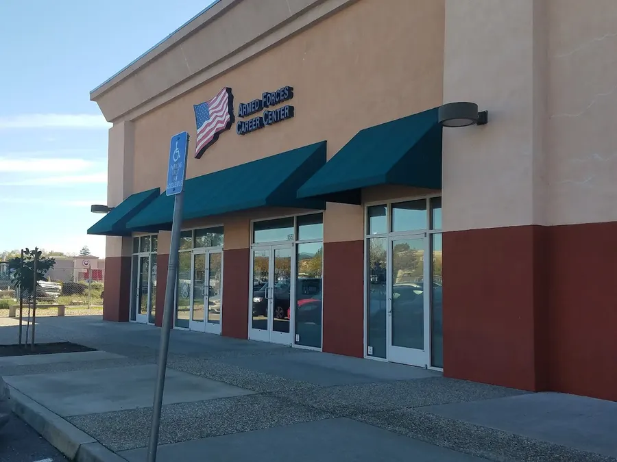 Air Force & Space Force Recruiting Center – photo 3