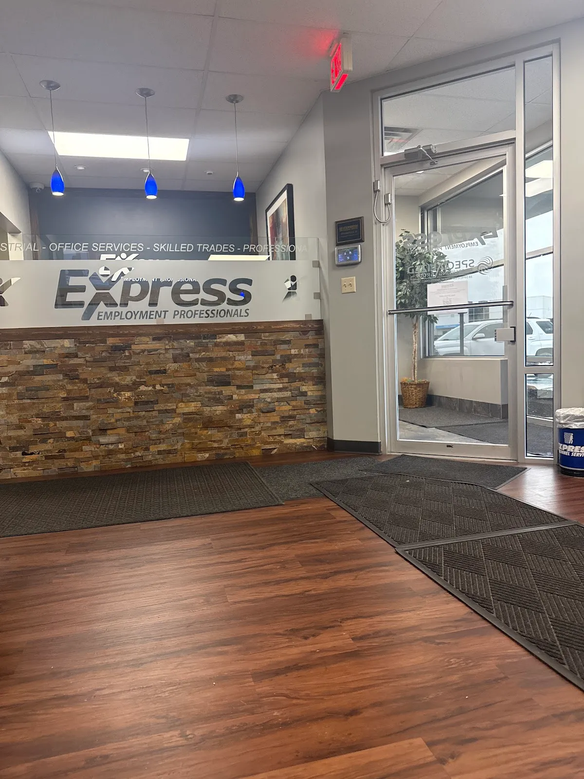 Express Employment Professionals – photo 2