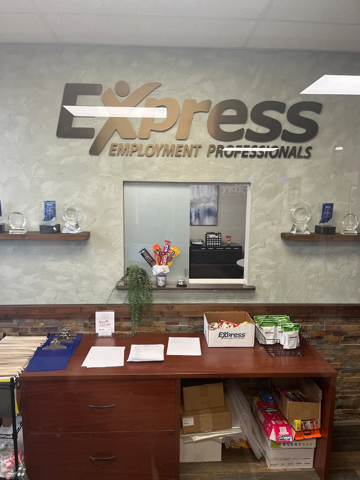 Express Employment Professionals – photo 3