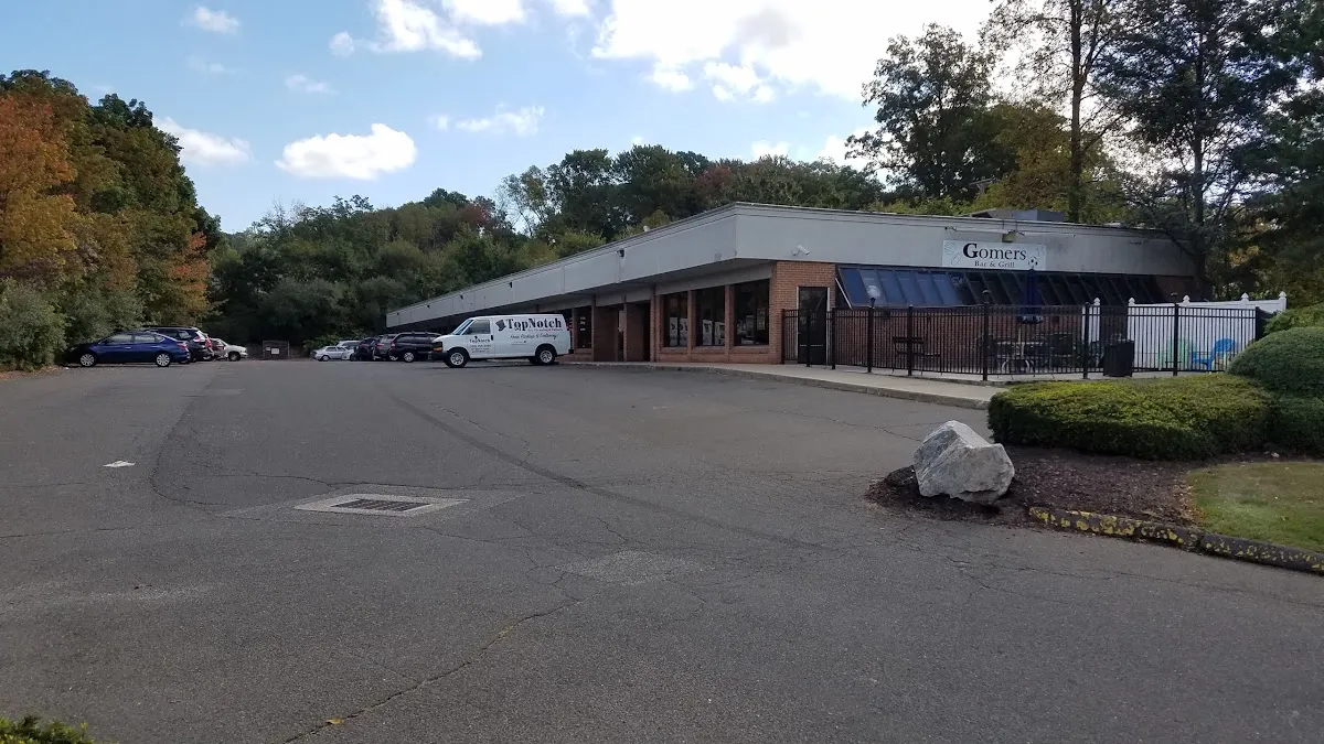 Hamilton Connections