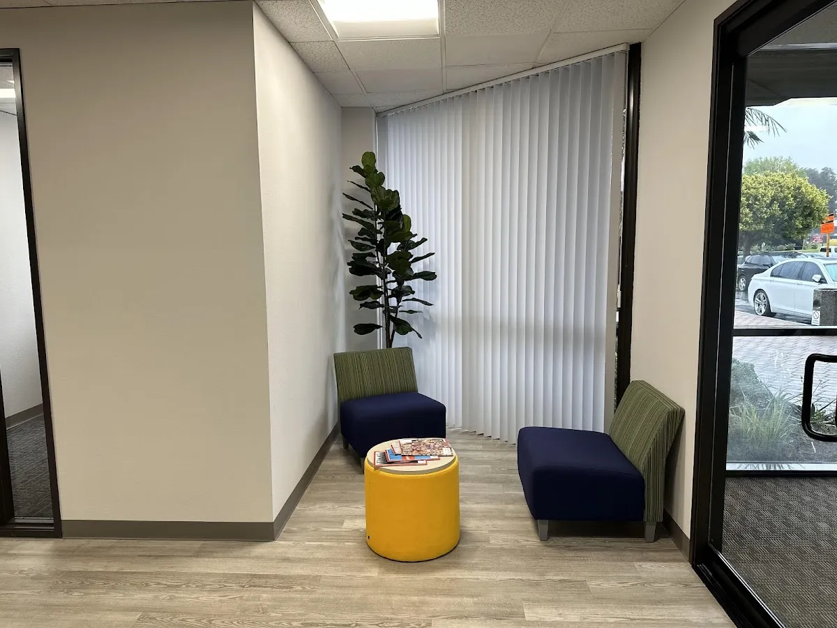 Helpmates – photo 2