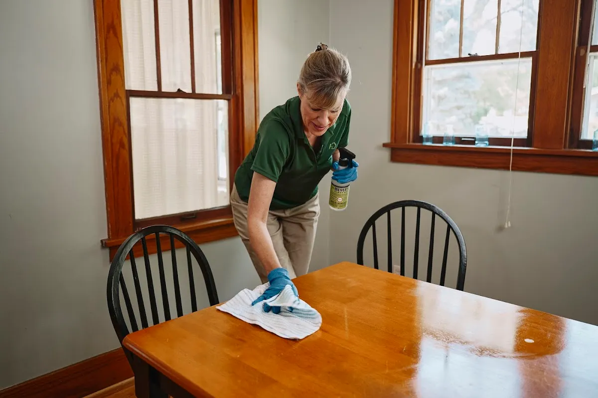 Home Instead – photo 3