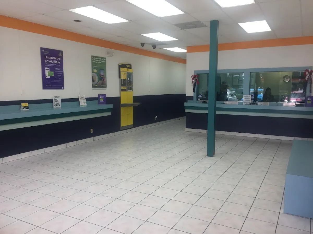 InstaLoan – photo 2