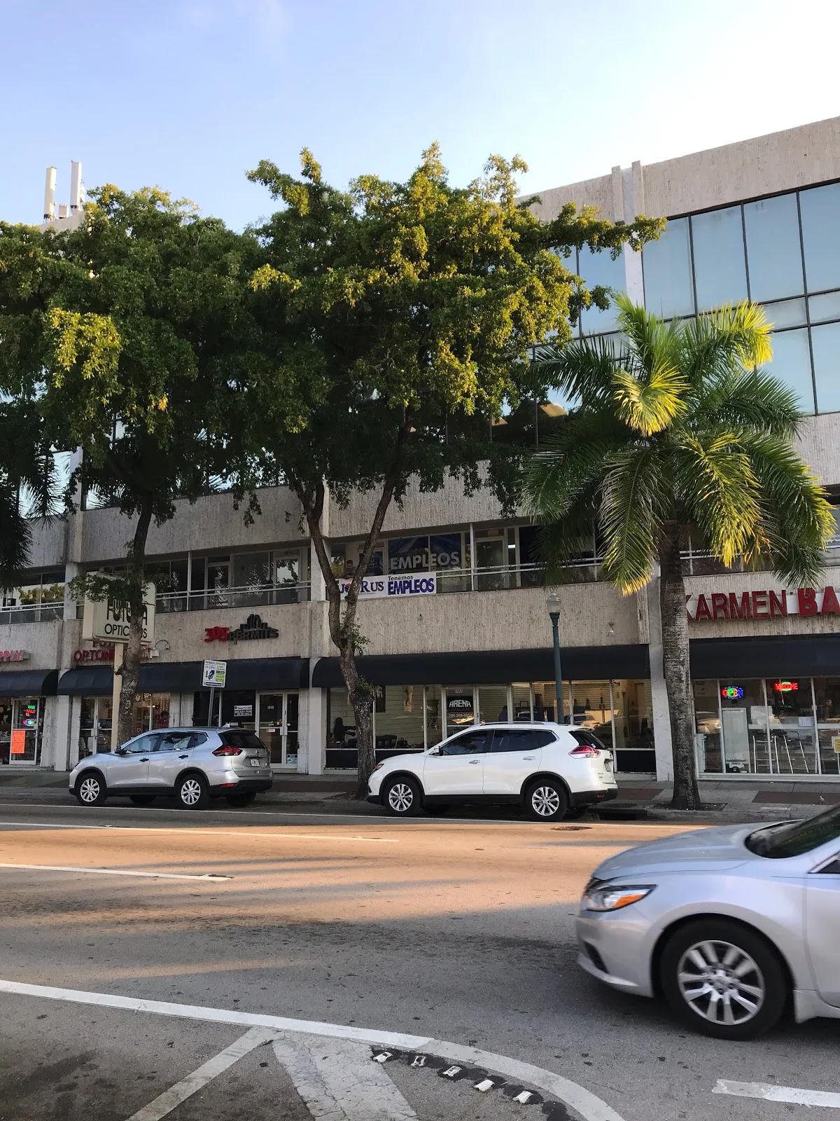 Job R Us – photo 2