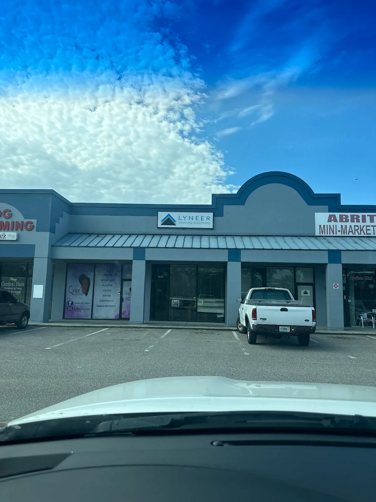 Lyneer Staffing Solutions