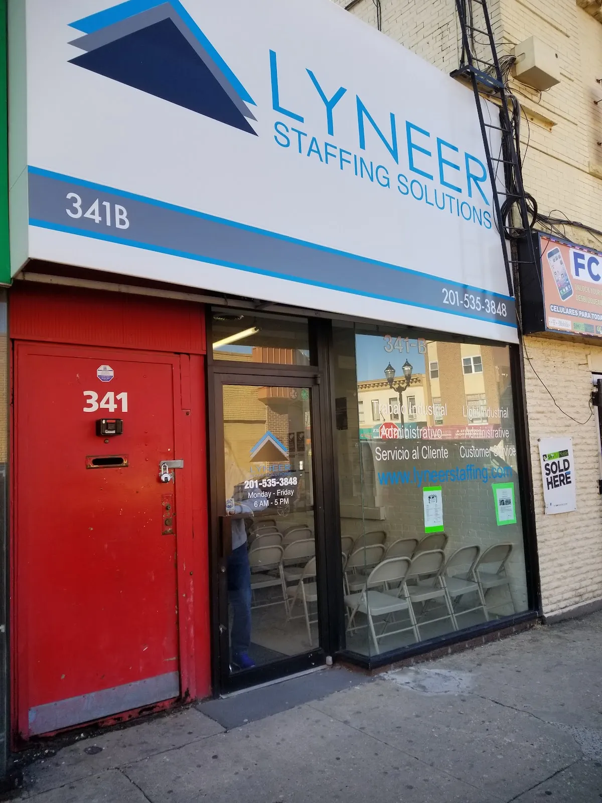 Lyneer Staffing Solutions