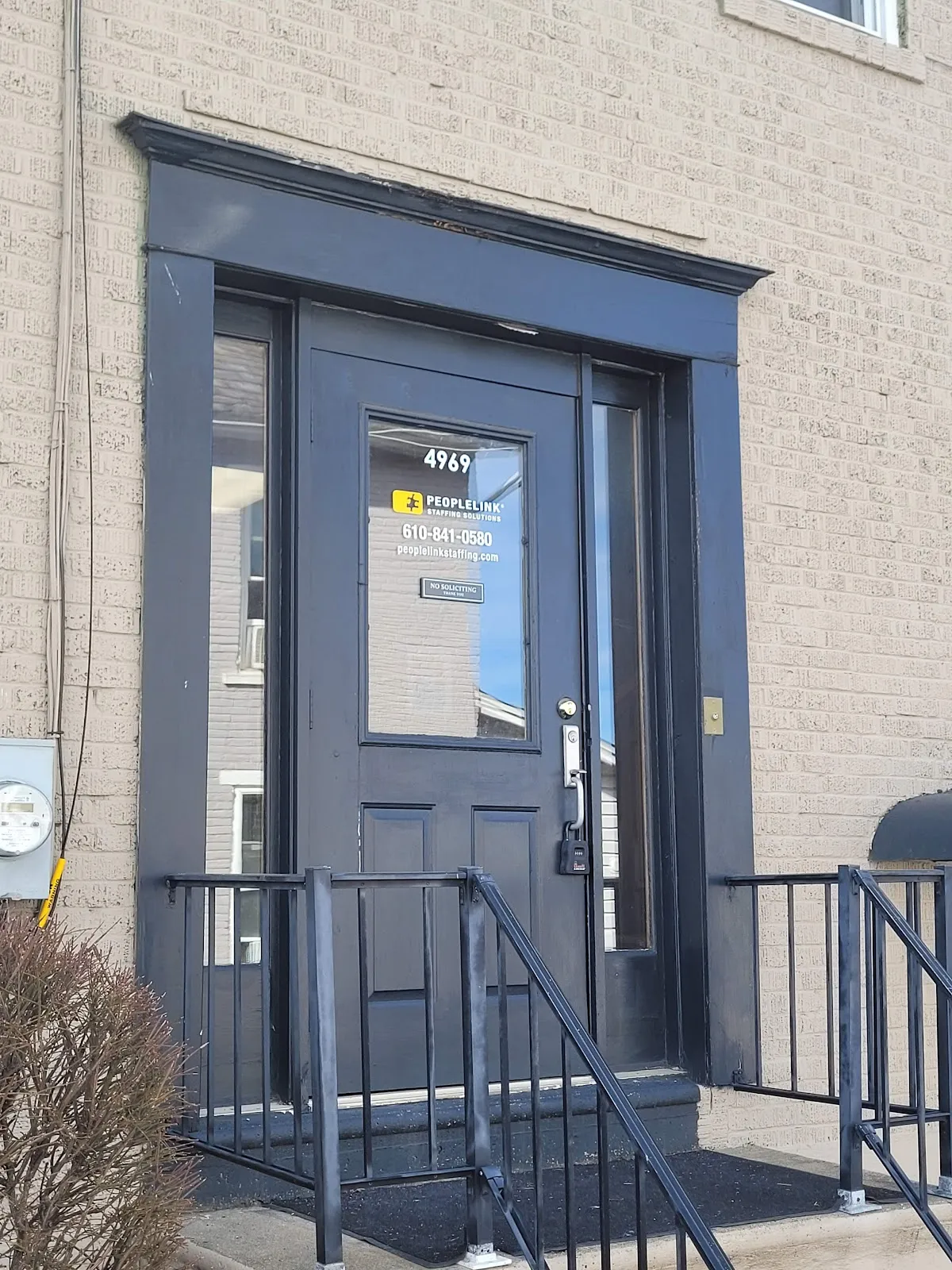 Peoplelink Staffing Solutions