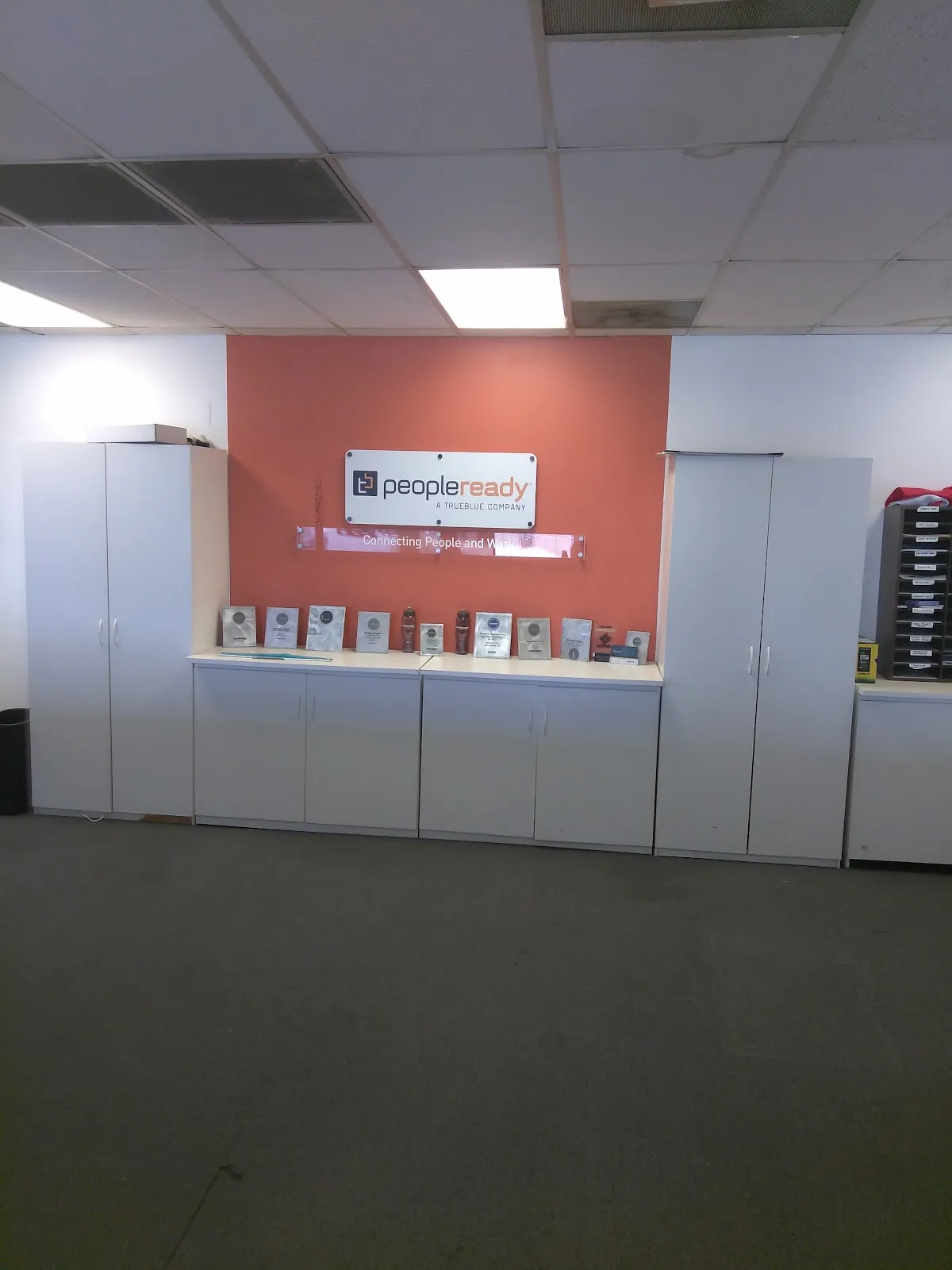 PeopleReady – photo 3