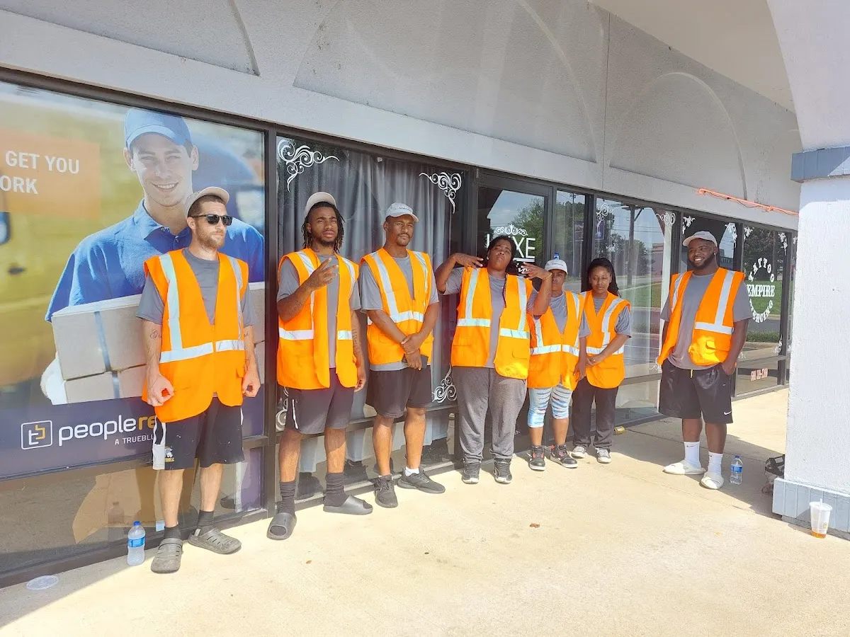 PeopleReady – photo 3