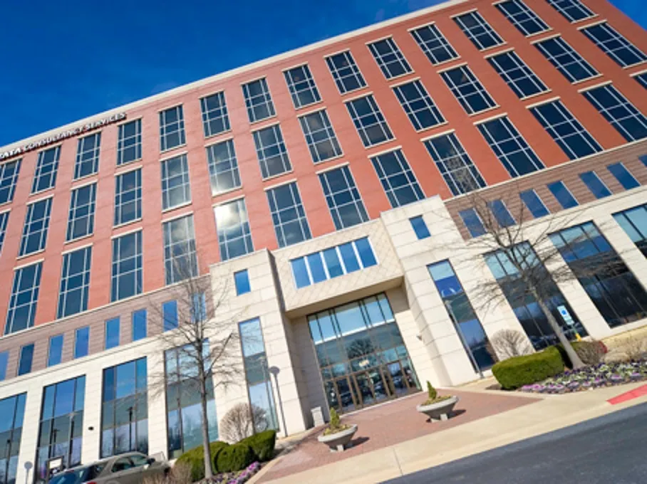 Pinnacle Executive Recruiters