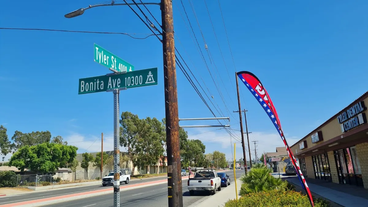 PRO STAFF HIRE – photo 3