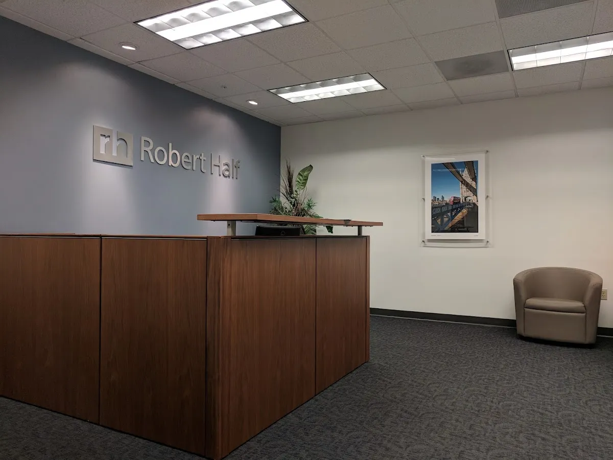 Robert Half Recruiters & Employment Agency