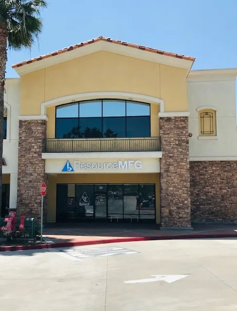 Select Staffing – photo 2