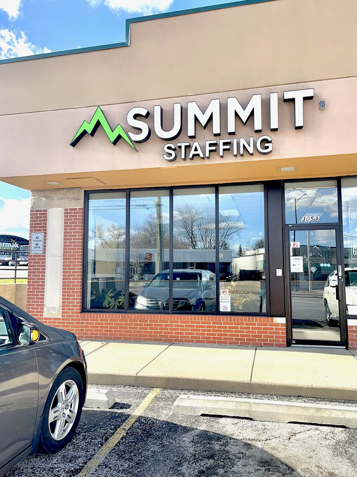 Summit Staffing