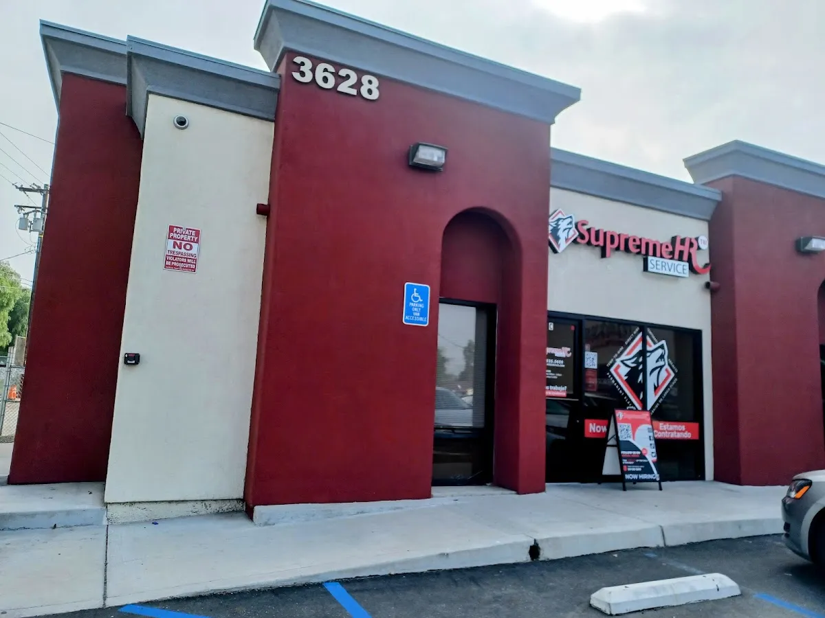 SupremeHR Service – photo 3