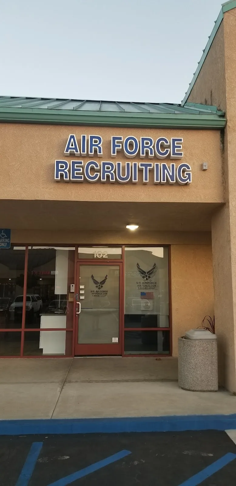 US Air Force Recruiting – photo 2