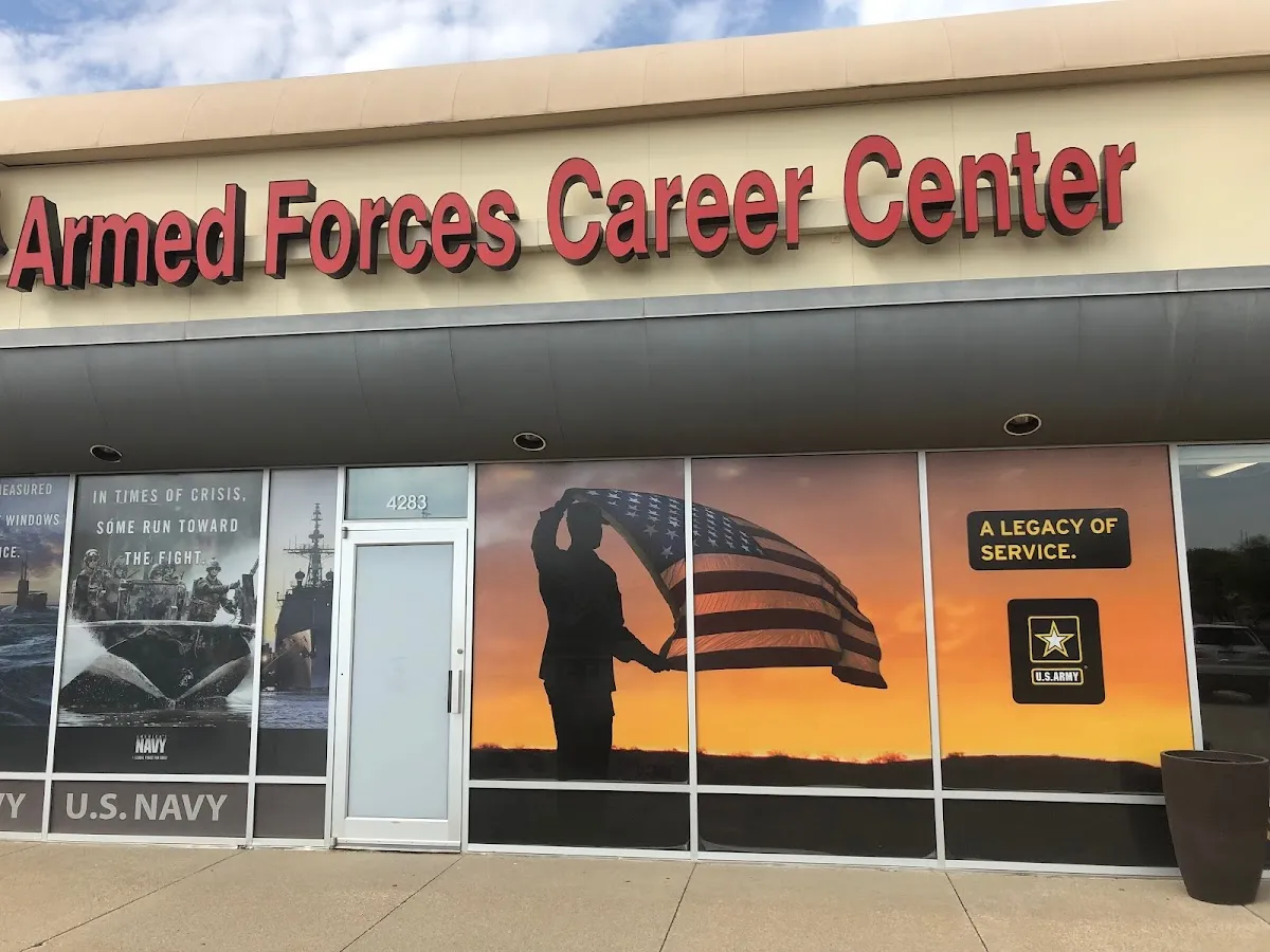 US Army Recruiting – photo 2