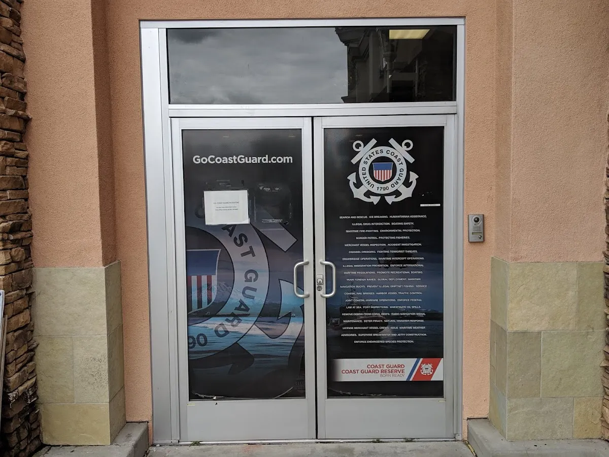 US Coast Guard Recruiting – photo 3