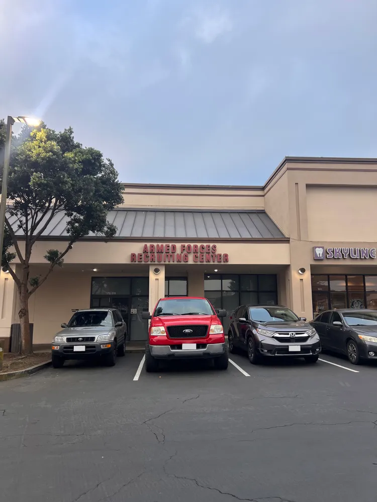 US Navy Enlisted Recruiting – photo 2