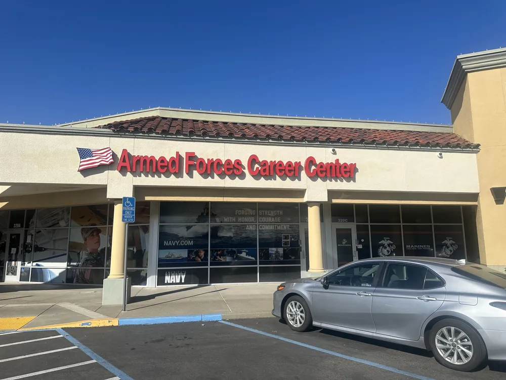 US Navy Enlisted Recruiting – photo 2