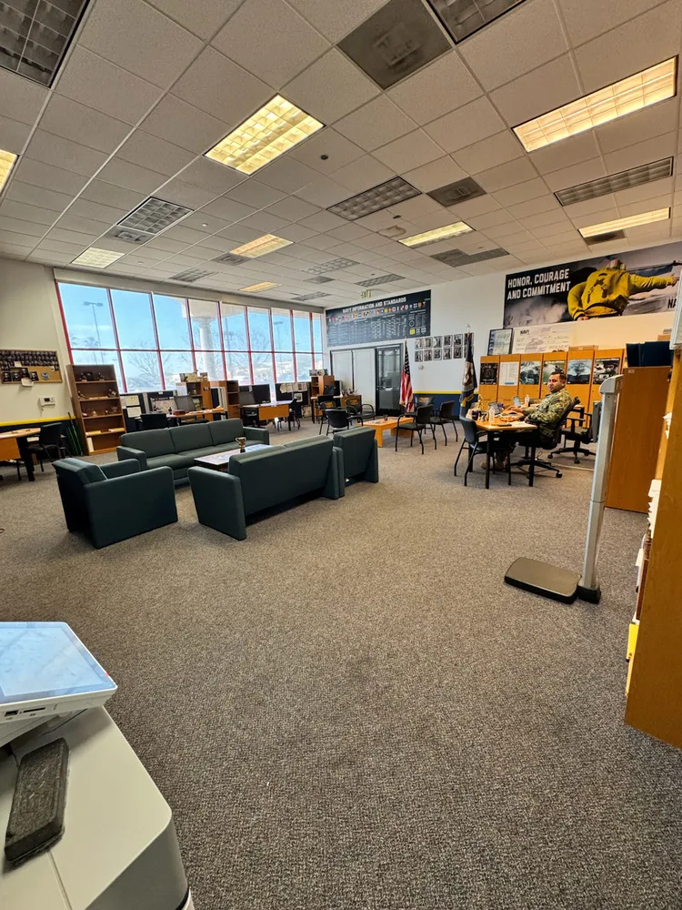 US Navy Enlisted Recruiting – photo 2