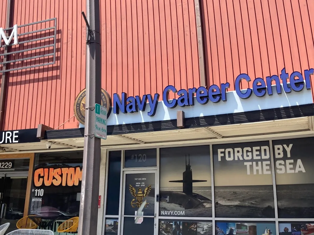 US Navy Enlisted Recruiting – photo 3